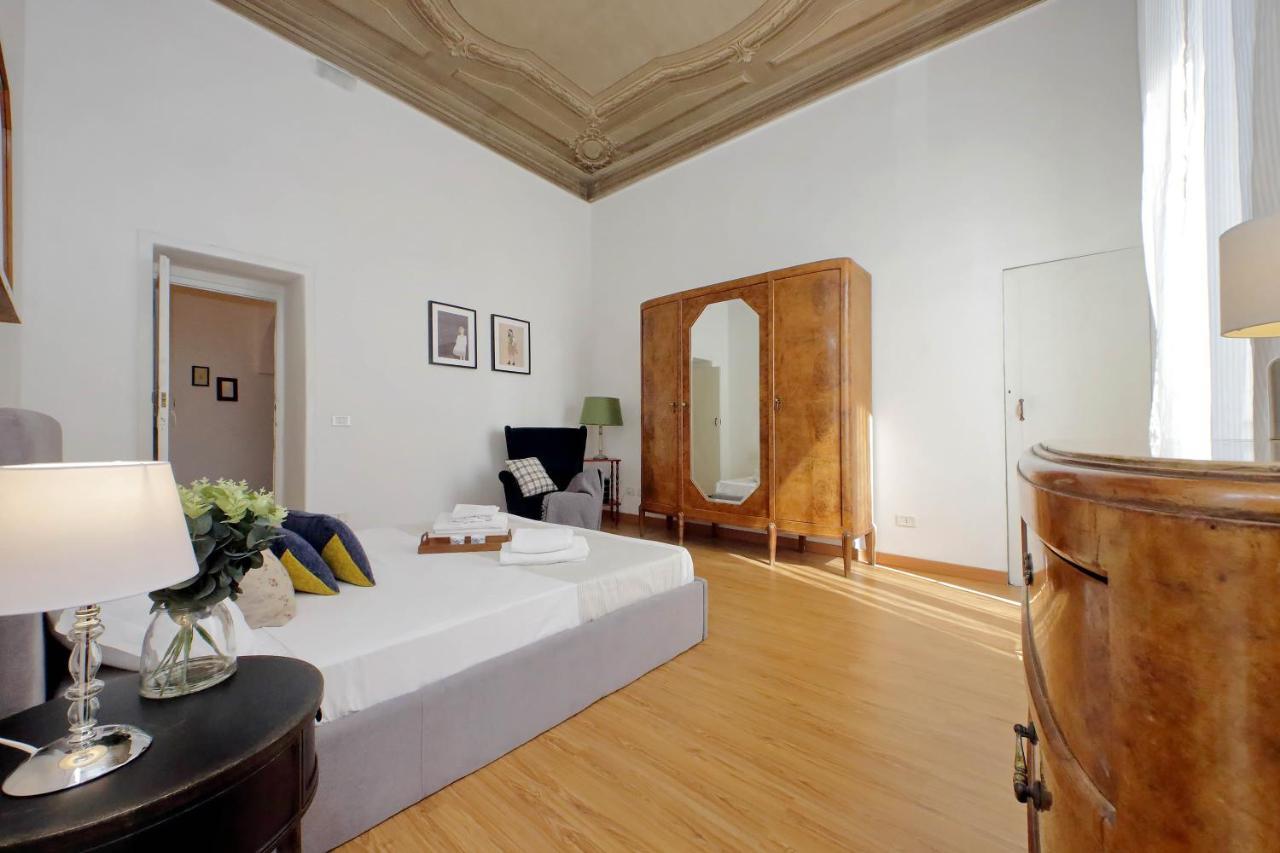 Cavour 2 Bedrooms Apartment روما المظهر الخارجي الصورة