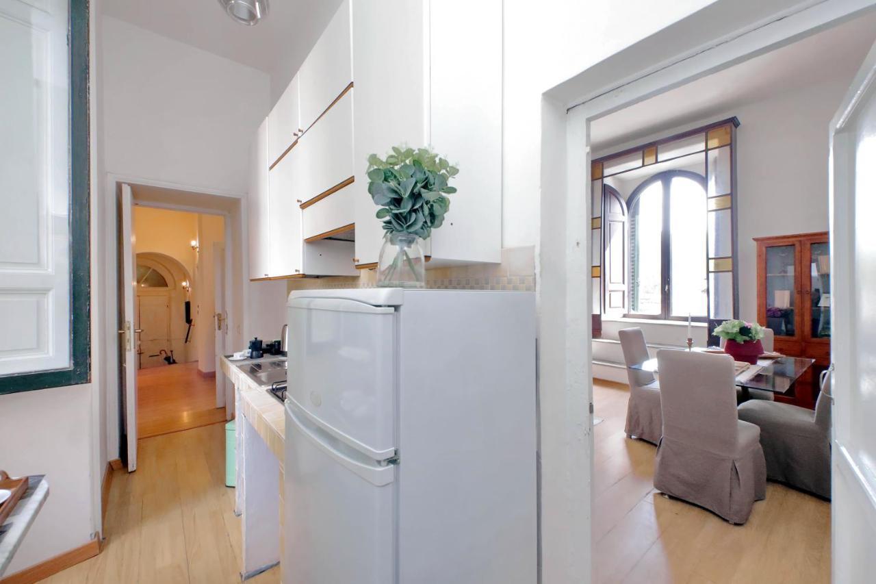 Cavour 2 Bedrooms Apartment روما المظهر الخارجي الصورة